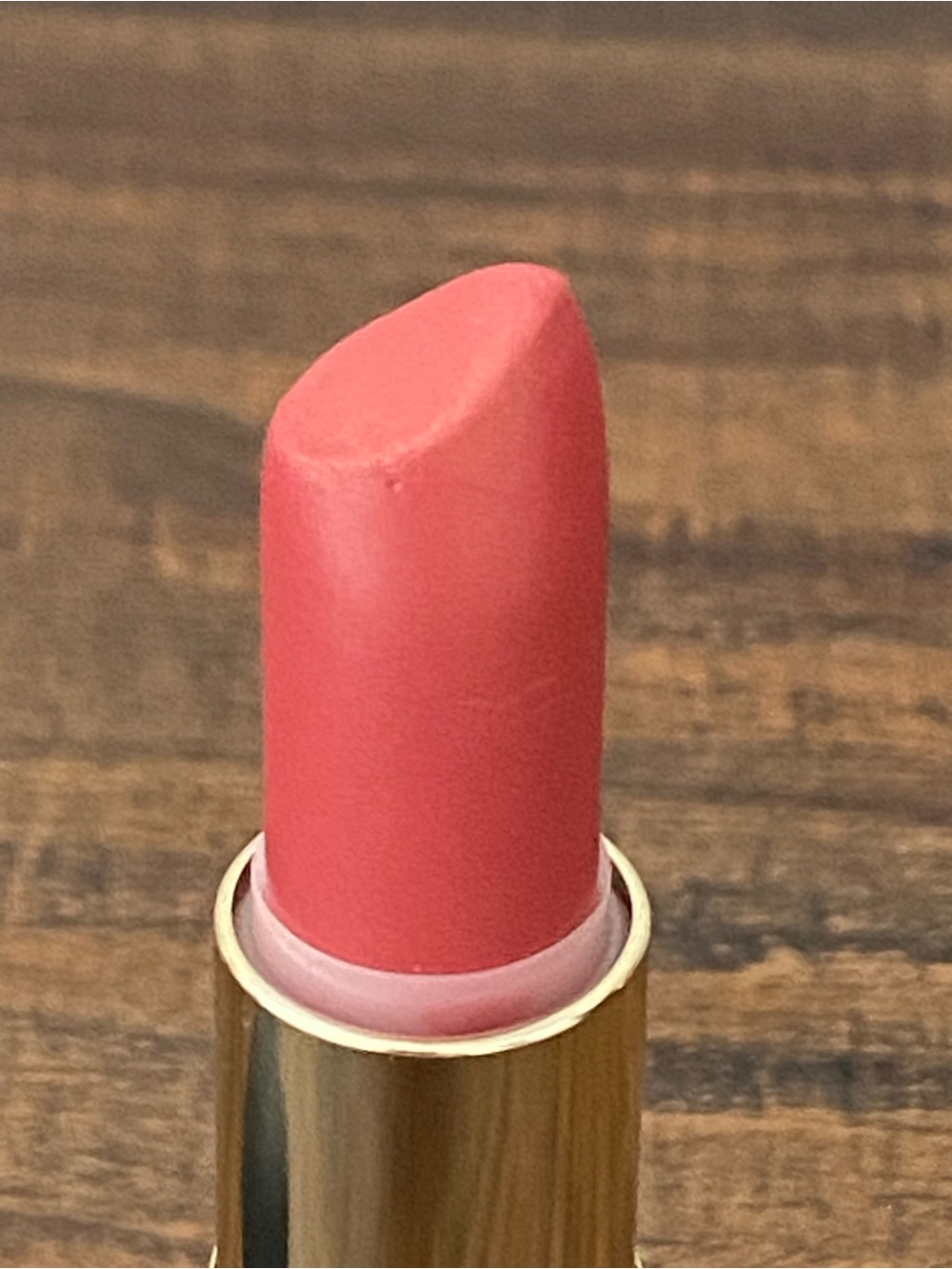 Max Factor Glazed Coral 486 Lipstick. RETIRED. PREOWNED